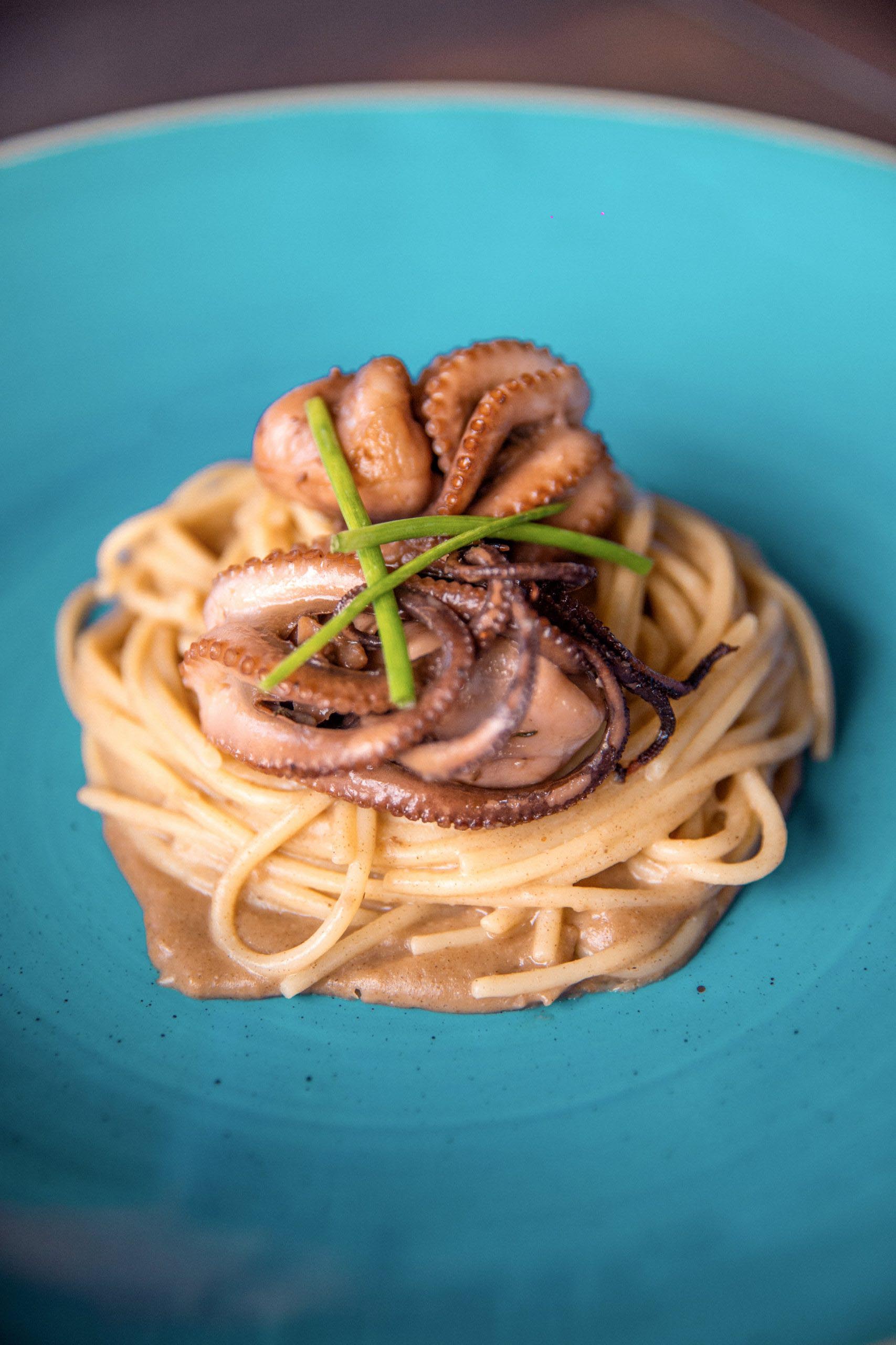 primi piatti: pasta al pesce